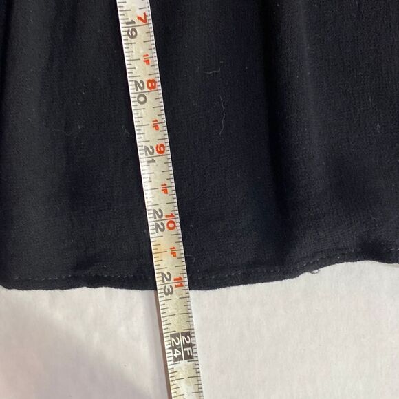 Hem and Thread Boho Chic Black Embroidered V-Neck Top with Bell Sleeves Size Sma - Picture 11 of 13